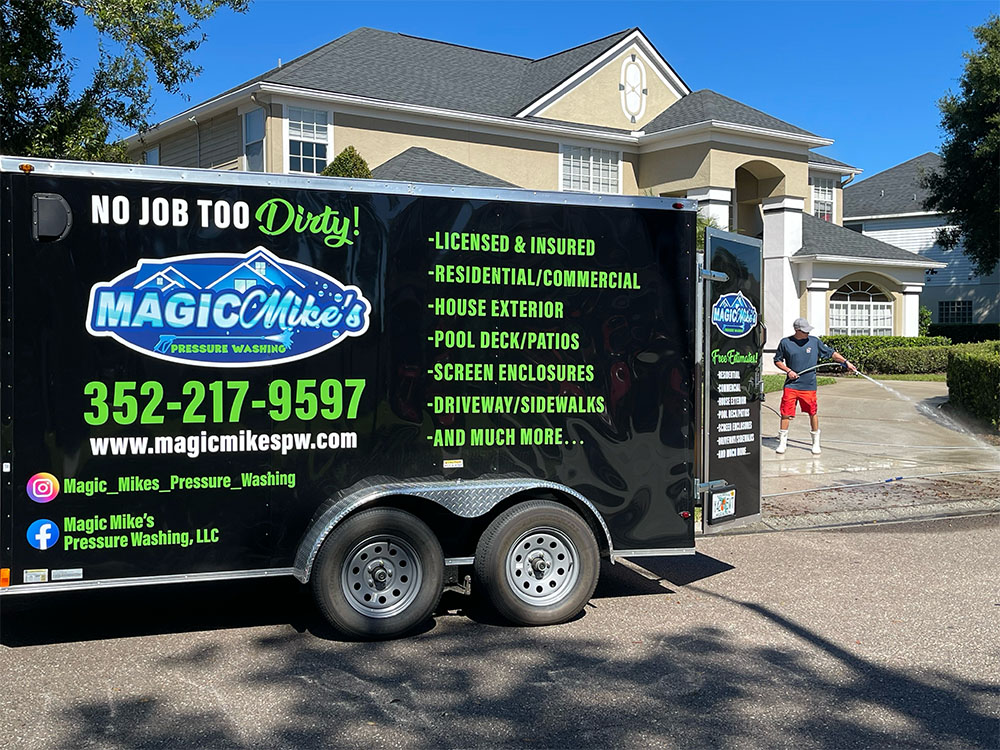Homepage hero magicmike@0.5x