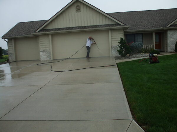Walkway Cleaning
